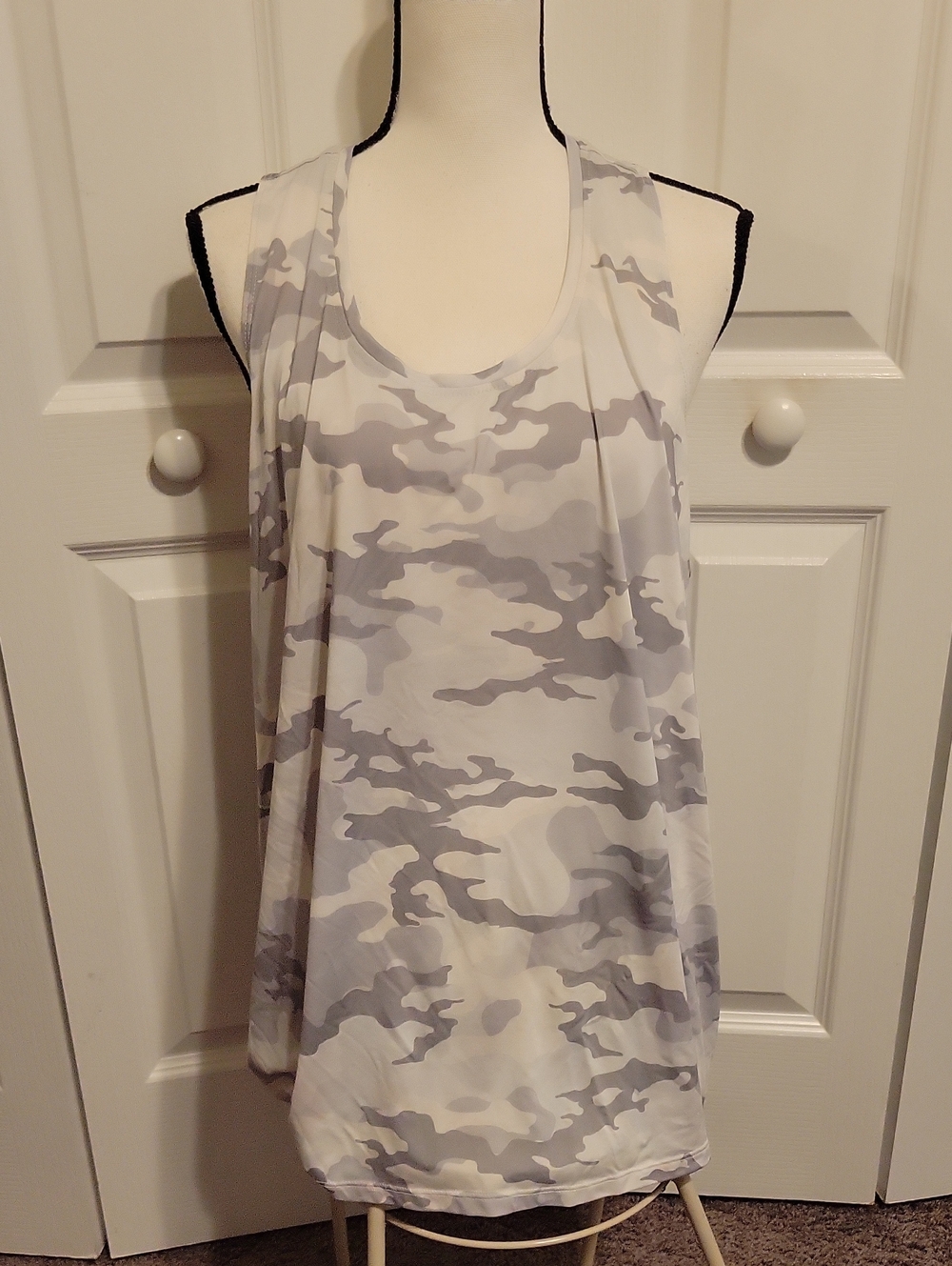 Women’s Gray Camo Performance Tank Top  Xxl